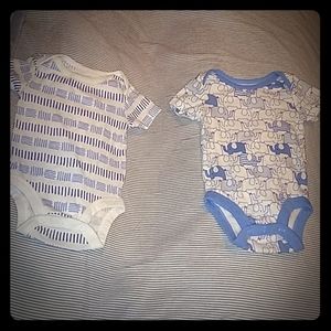 Baby boy/girl onesies